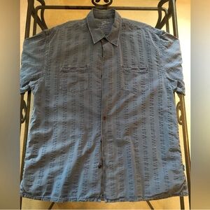 Tommy Bahama shirt sleeved shirt. VGUC